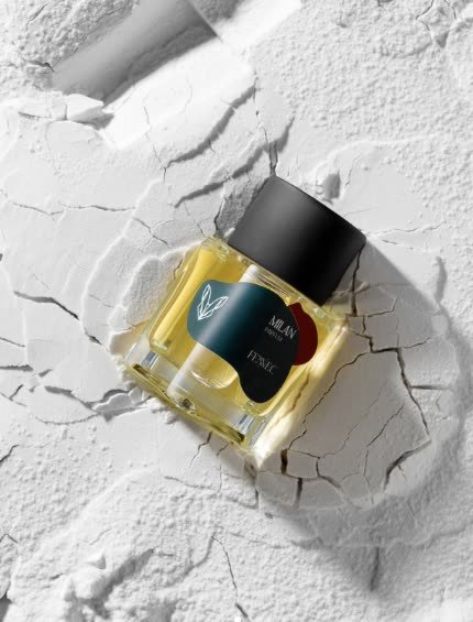 Art-directed product set